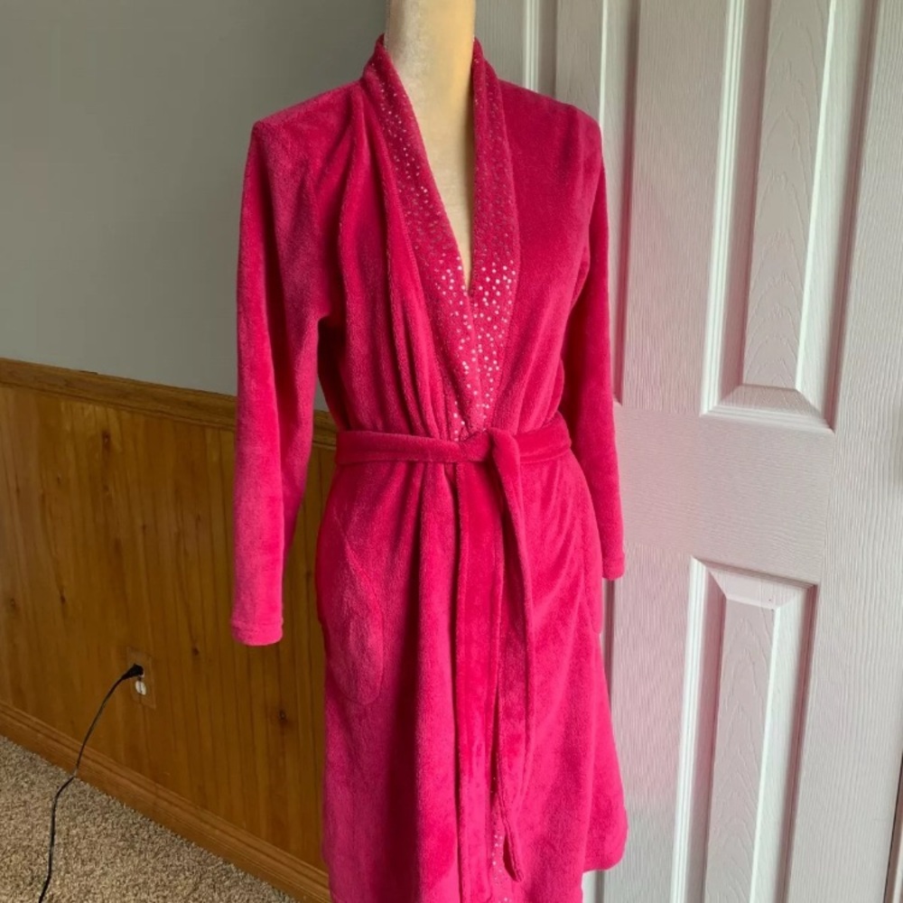 Pink Ulta Luxury Plush Robe